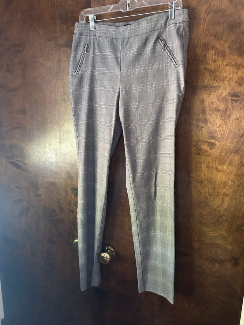 Roz & Ali Gray Plaid Trousers, Size 10